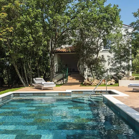 Beautiful With A Pool And A Fenced Garden Medulin